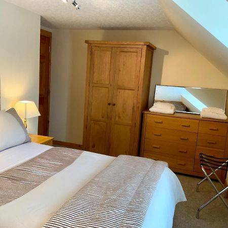 No 10 The Cottage Inverness Bagian luar foto