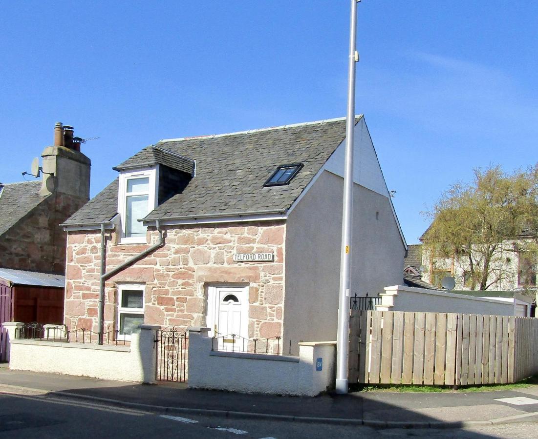 No 10 The Cottage Inverness Bagian luar foto
