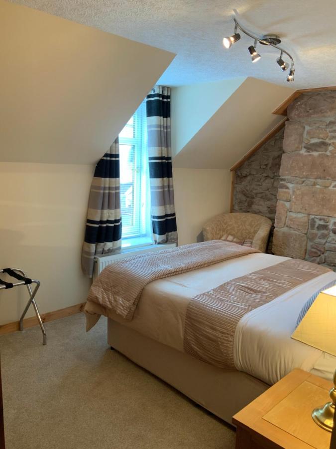 No 10 The Cottage Inverness Bagian luar foto
